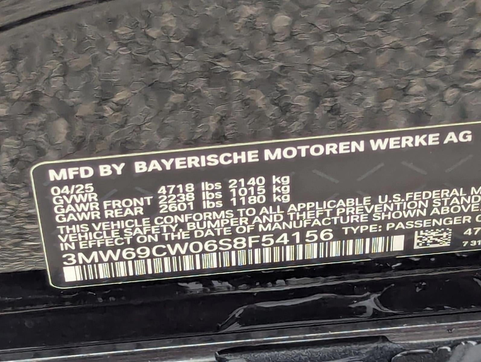 2025 BMW 330i Sedan