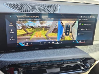 2025 BMW 330i Sedan