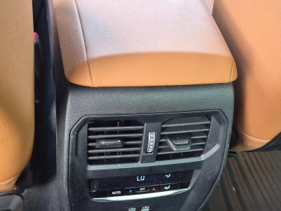 2024 BMW 330i Sedan