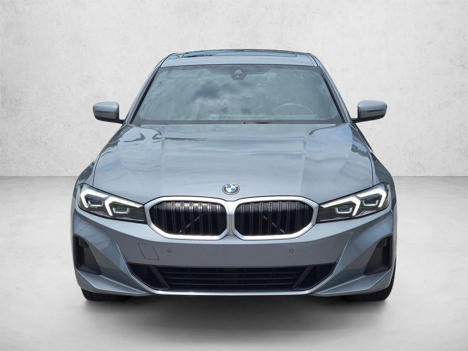 2023 BMW 330i Sedan