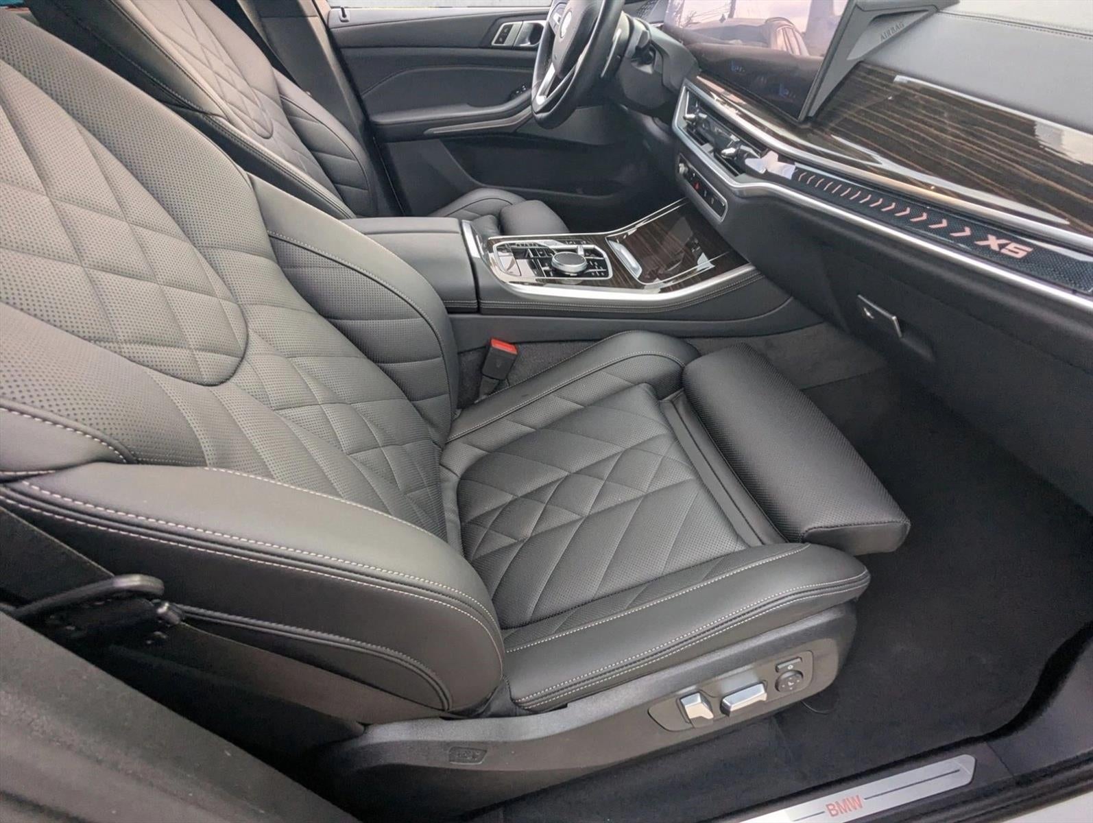 2024 BMW X5 sDrive40i Sports Activity Vehicle