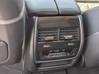 2024 BMW X7 xDrive40i Sports Activity Vehicle