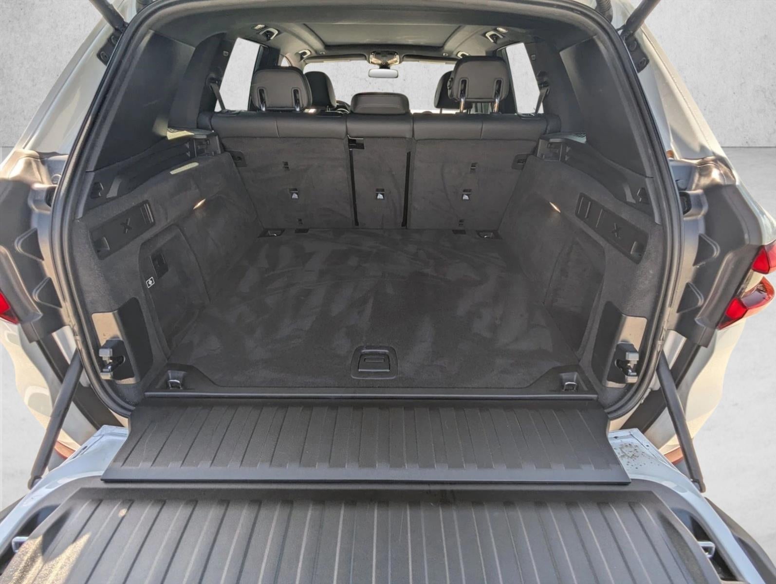 2023 BMW X5 sDrive40i Sports Activity Vehicle