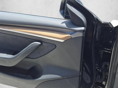 2021 Tesla Model 3 Standard Range Plus RWD