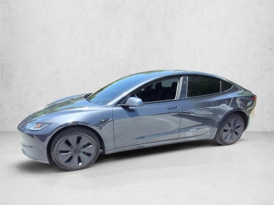 2025 Tesla Model 3 Long Range RWD