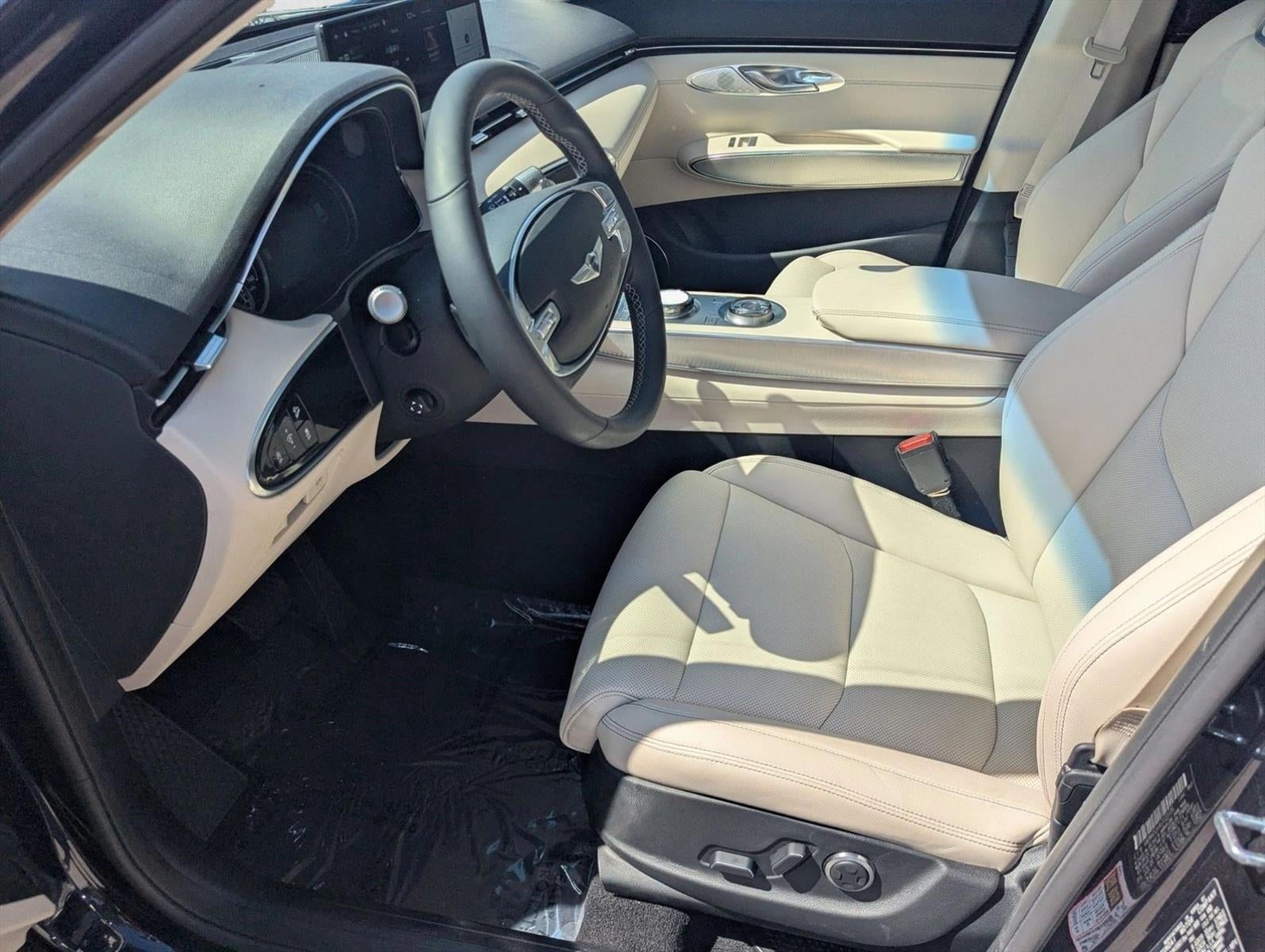 2023 Genesis GV70 2.5T AWD