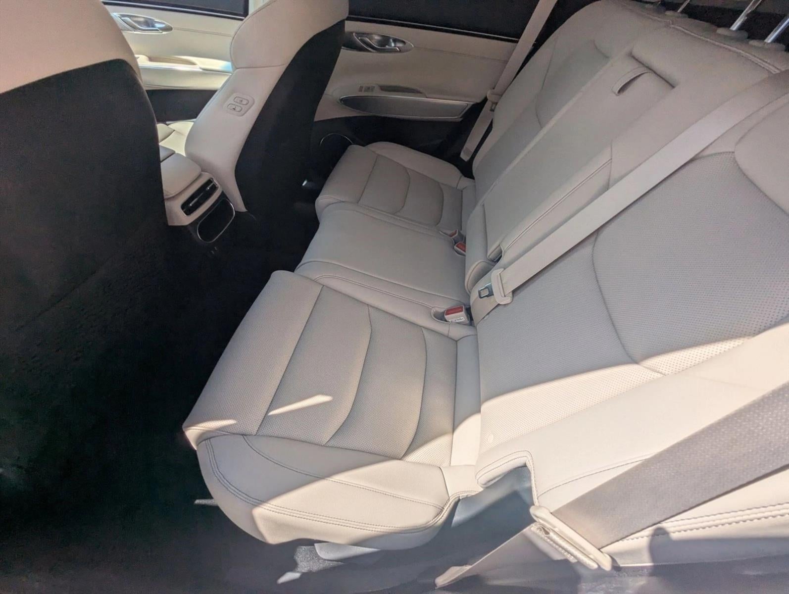 2023 Genesis GV70 2.5T AWD