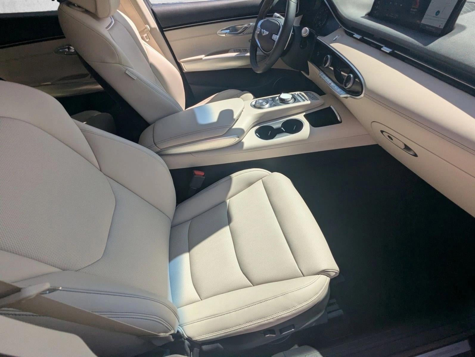 2023 Genesis GV70 2.5T AWD