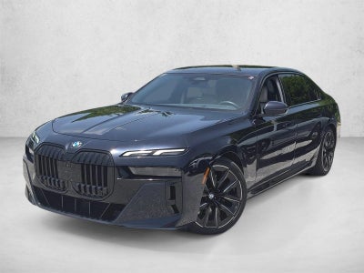 2023 BMW 740i Sedan