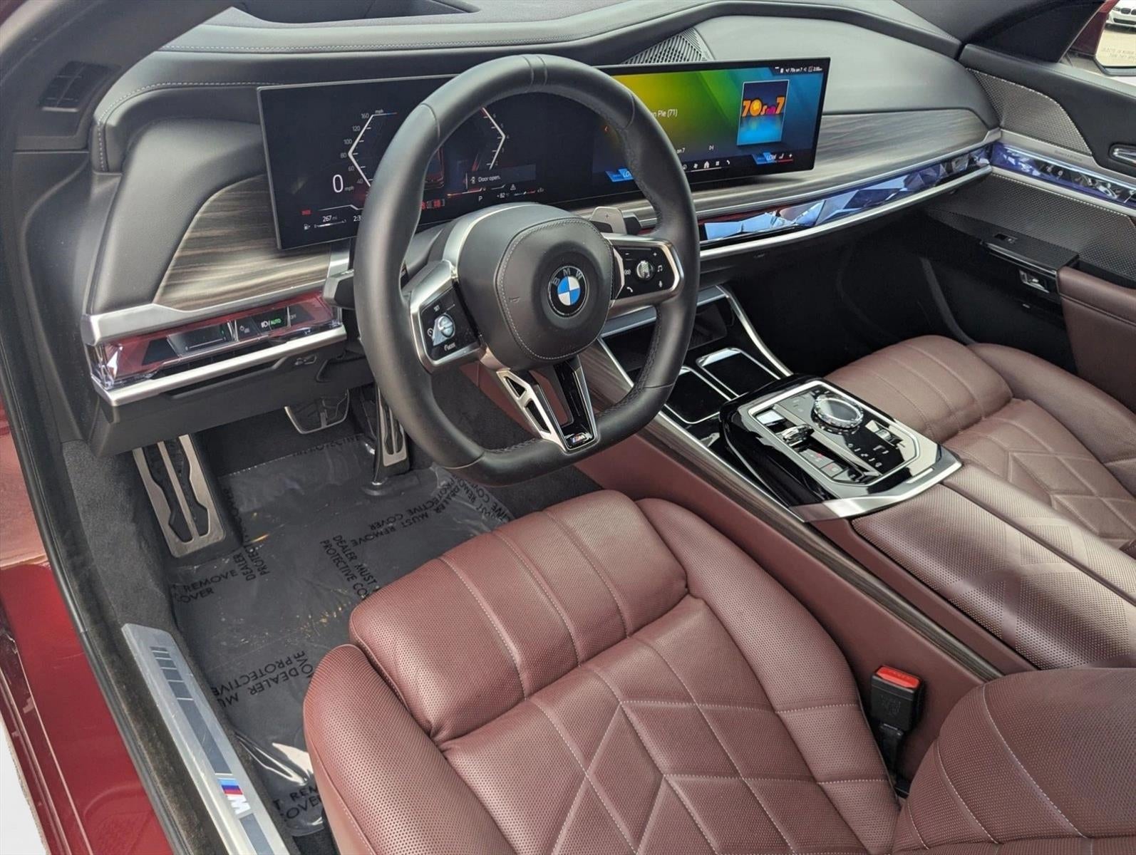 2023 BMW 760i xDrive Sedan