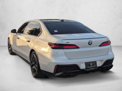 2023 BMW 760i xDrive Sedan