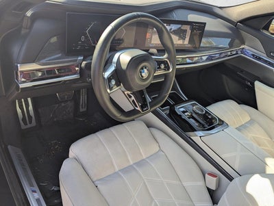 2023 BMW 760i xDrive Sedan