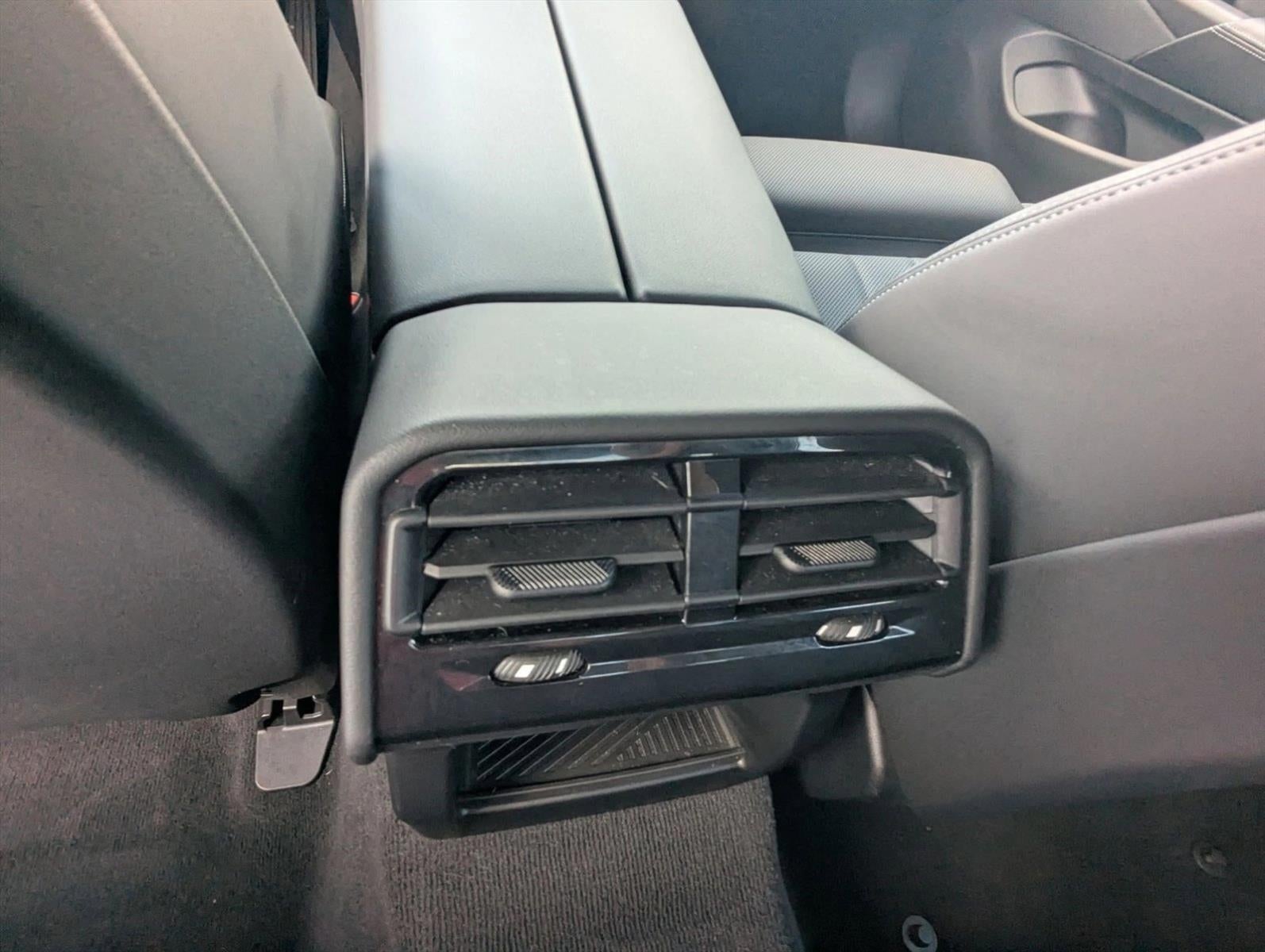 2024 BMW 530i Sedan
