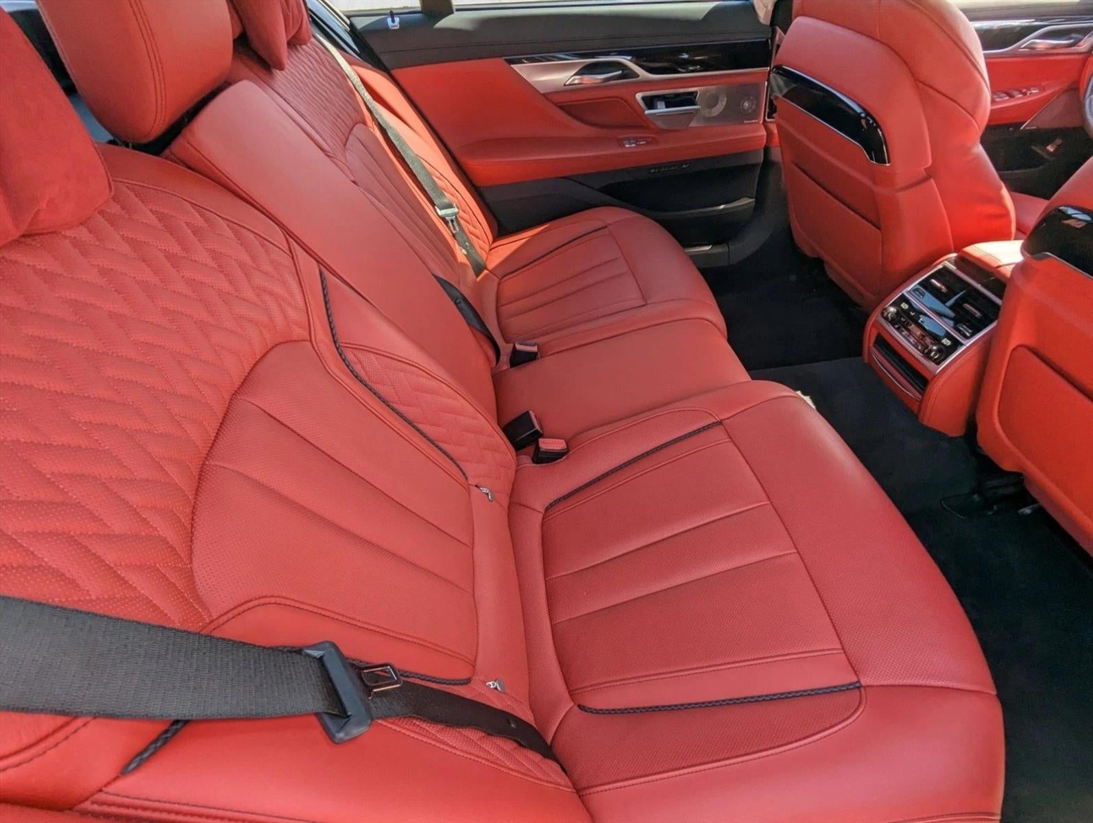 2019 BMW M760i xDrive Sedan