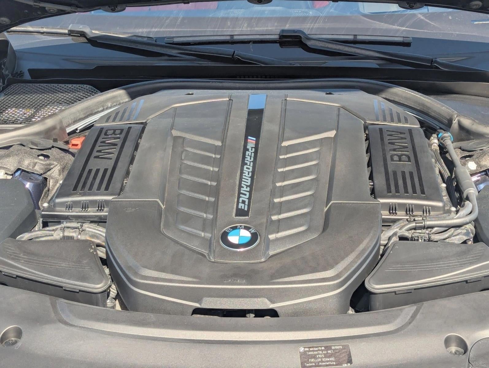 2019 BMW M760i xDrive Sedan