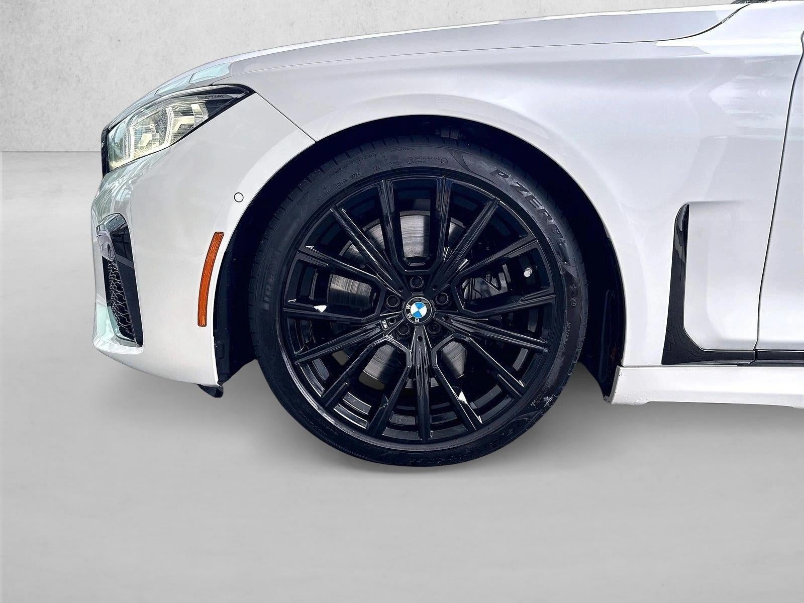 2022 BMW 750i xDrive Sedan