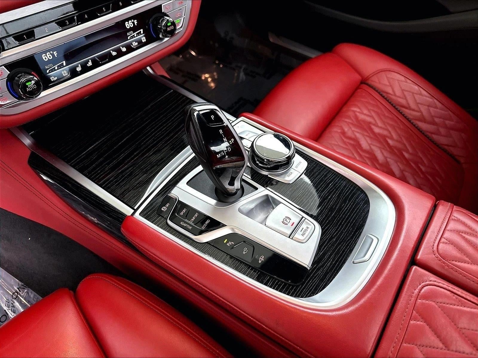 2022 BMW 750i xDrive Sedan