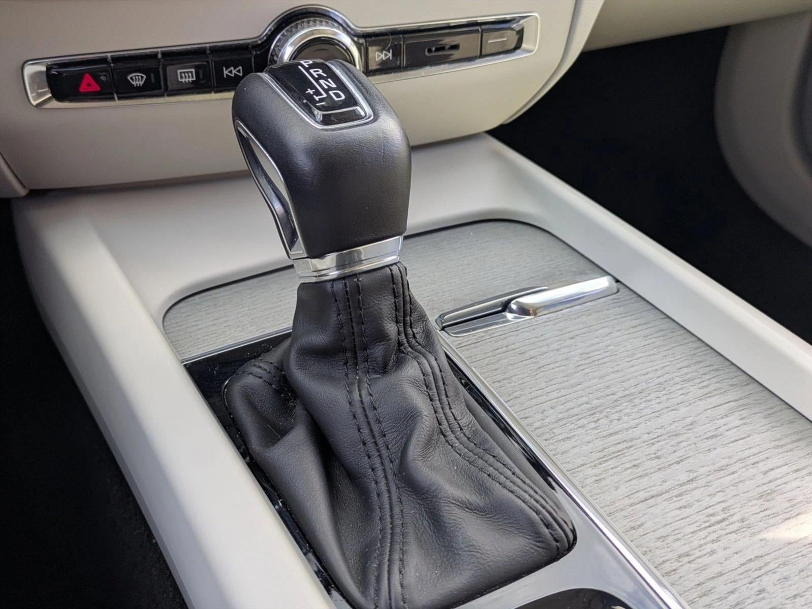 2022 Volvo V60 Cross Country T5 AWD