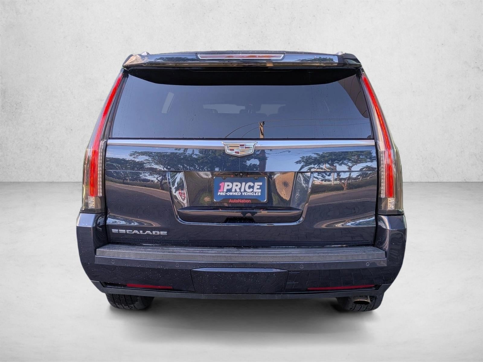 2019 Cadillac Escalade 4WD Platinum