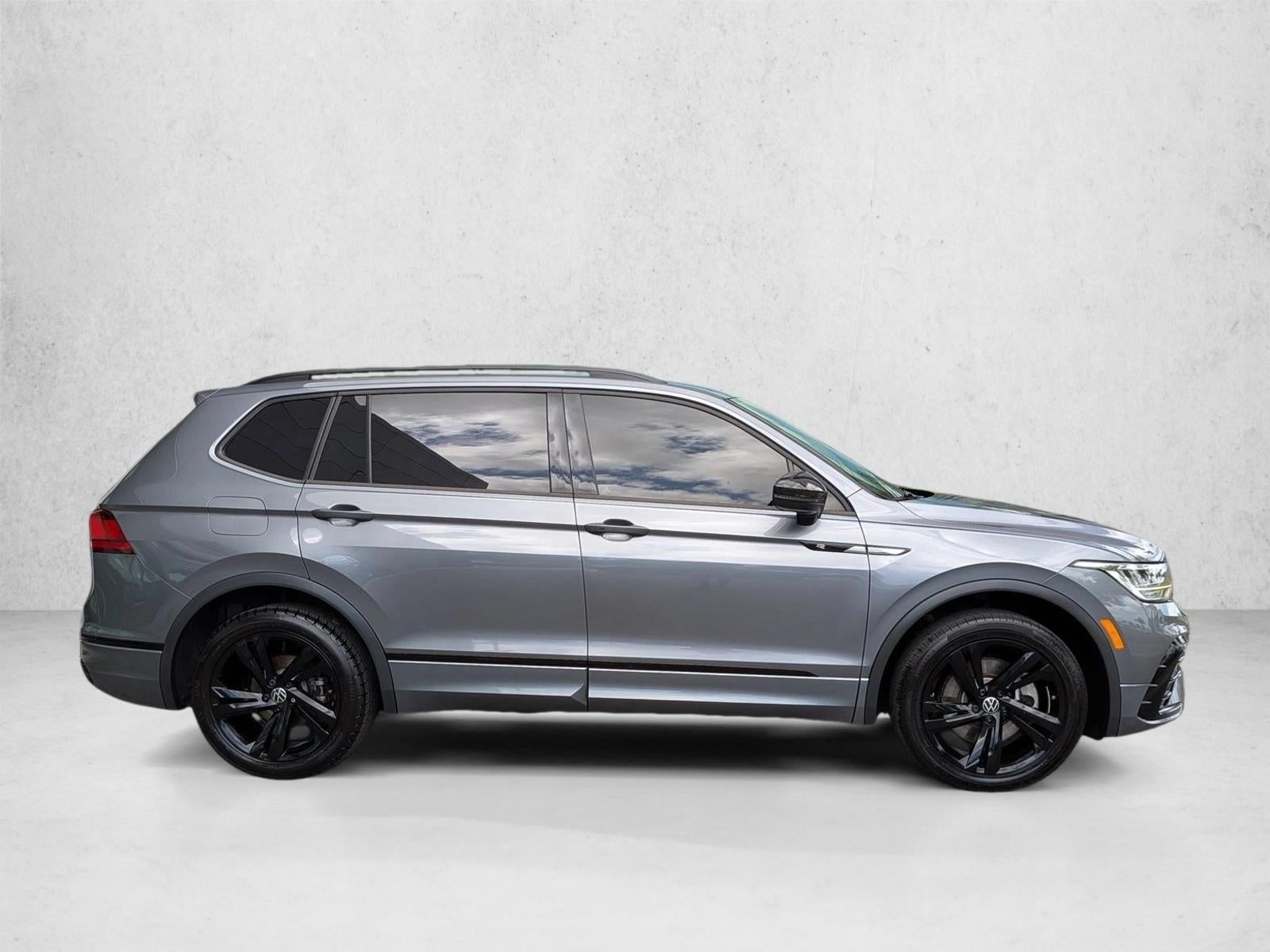 2023 Volkswagen Tiguan 2.0T SE R-Line Black 4MOTION