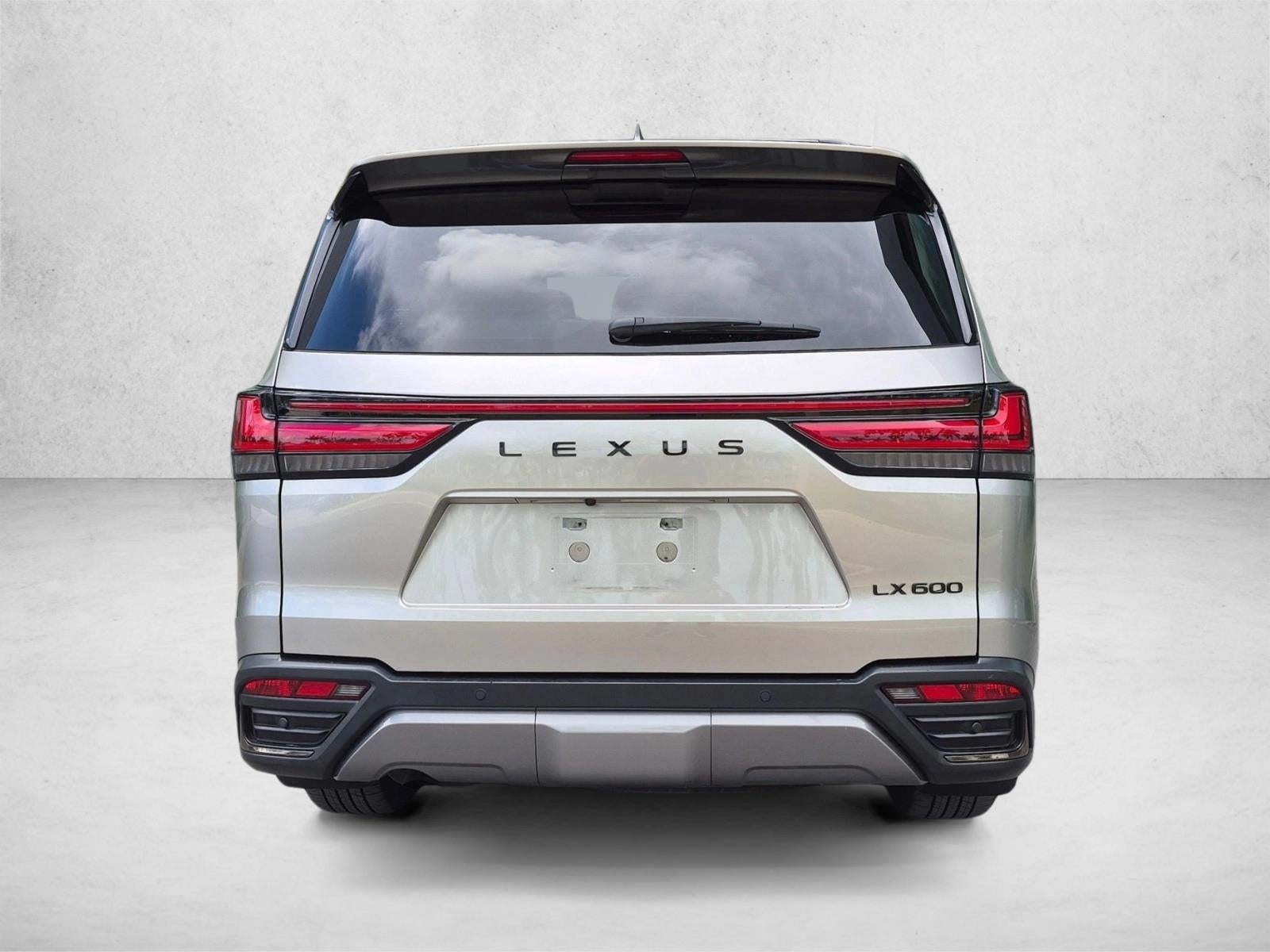 2023 Lexus LX 600 Luxury 4WD