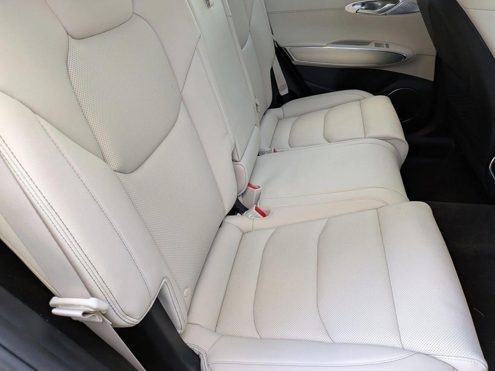 2022 Genesis GV70 2.5T AWD