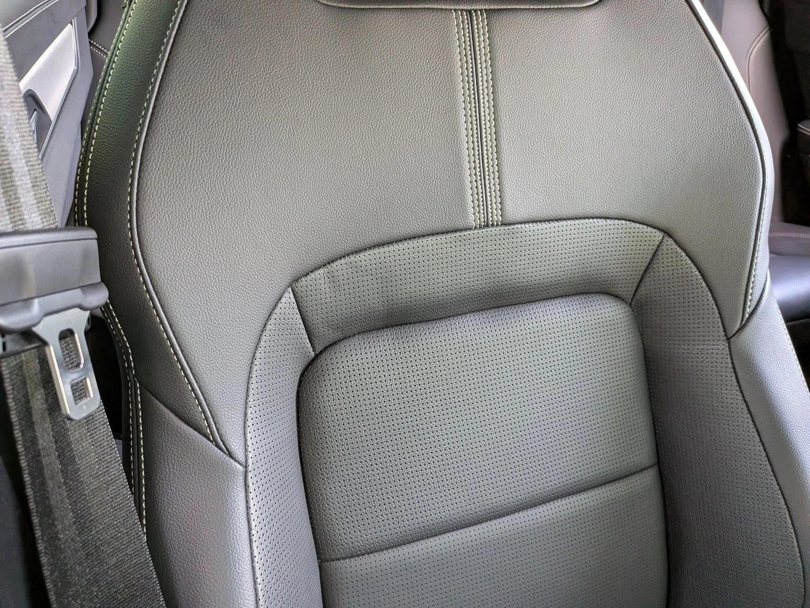 2024 Jaguar XF R-Dynamic SE Sedan RWD