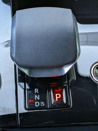 2026 Land Rover Range Rover Sport P400 Dynamic SE