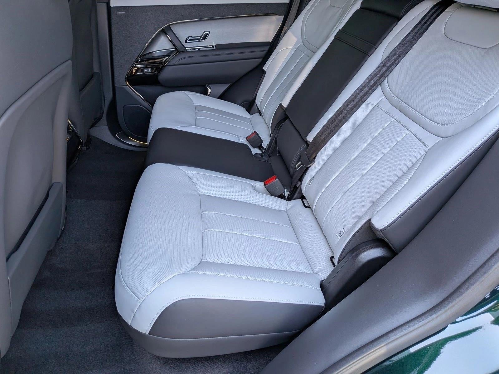 2026 Land Rover Range Rover Sport P400 Dynamic SE