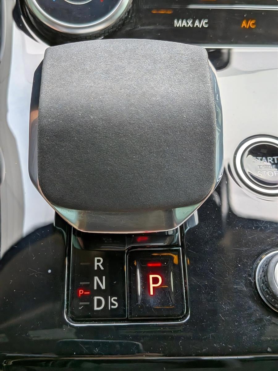 2023 Land Rover Range Rover Sport P360 SE