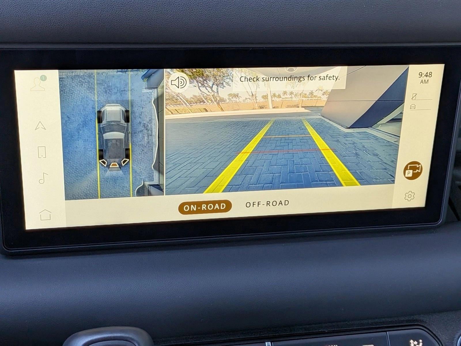 2023 Land Rover Defender 90 X-Dynamic SE AWD