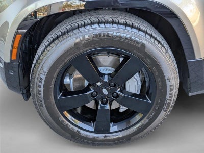 2023 Land Rover Defender 90 X-Dynamic SE AWD