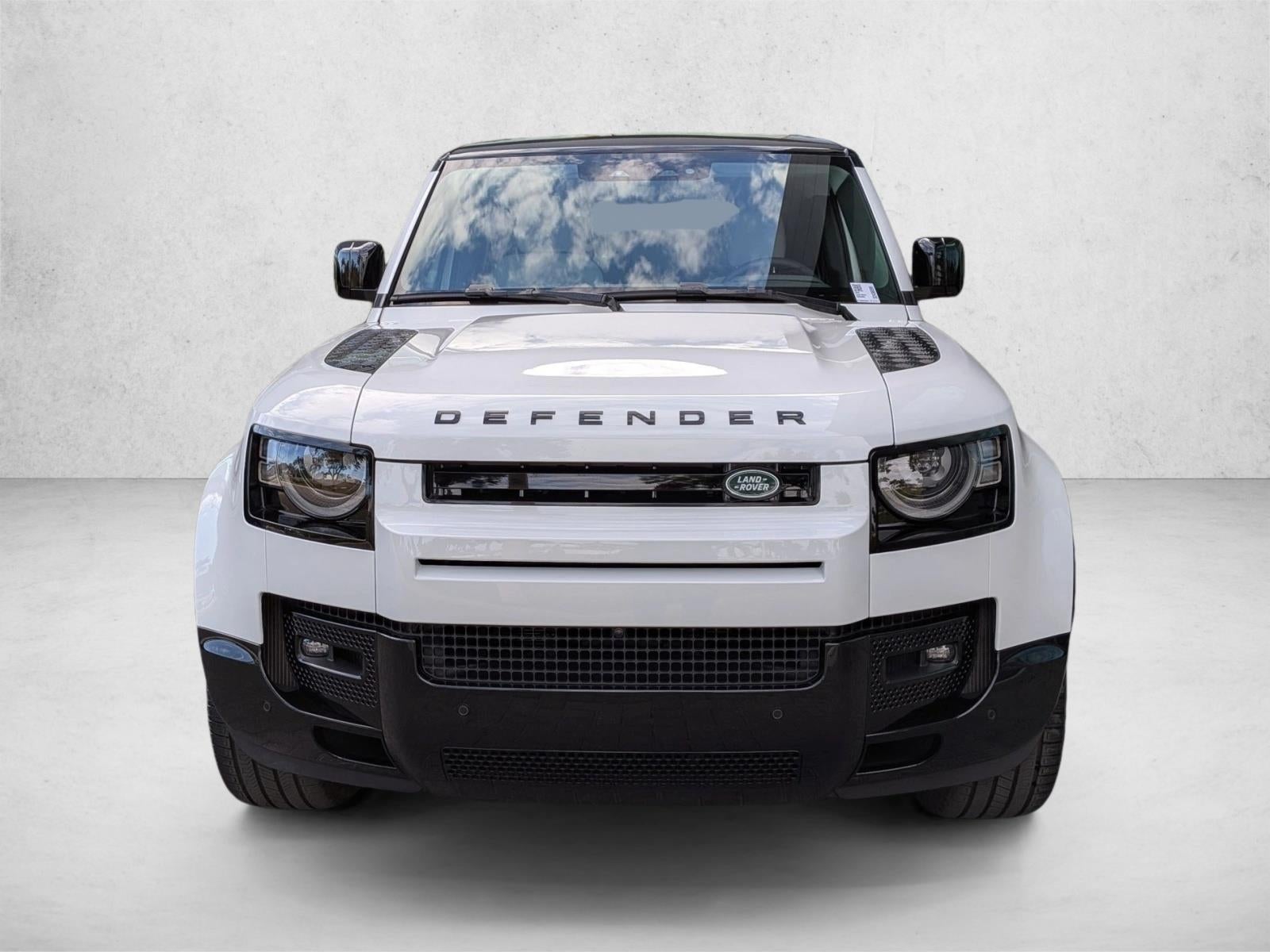 2025 Land Rover Defender 110 P400 X-Dynamic SE