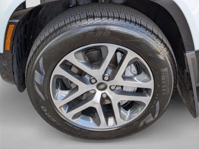 2024 Land Rover Defender 110 P400 X-Dynamic SE