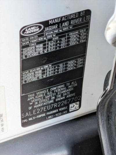 2024 Land Rover Defender 110 P400 X-Dynamic SE