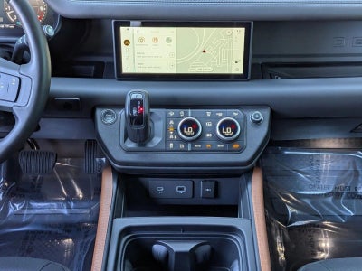 2023 Land Rover Defender 110 X-Dynamic SE AWD