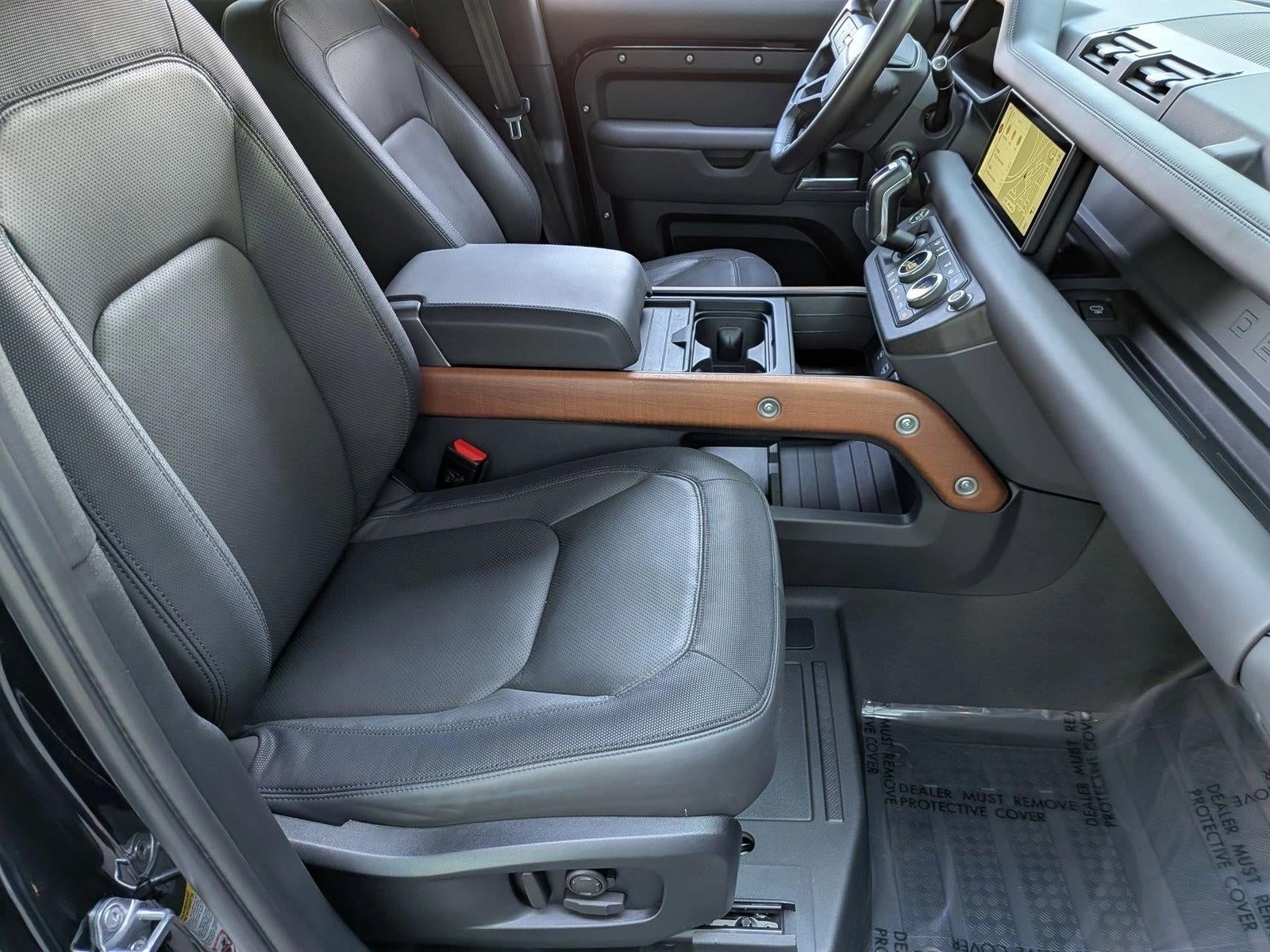 2023 Land Rover Defender 110 X-Dynamic SE AWD