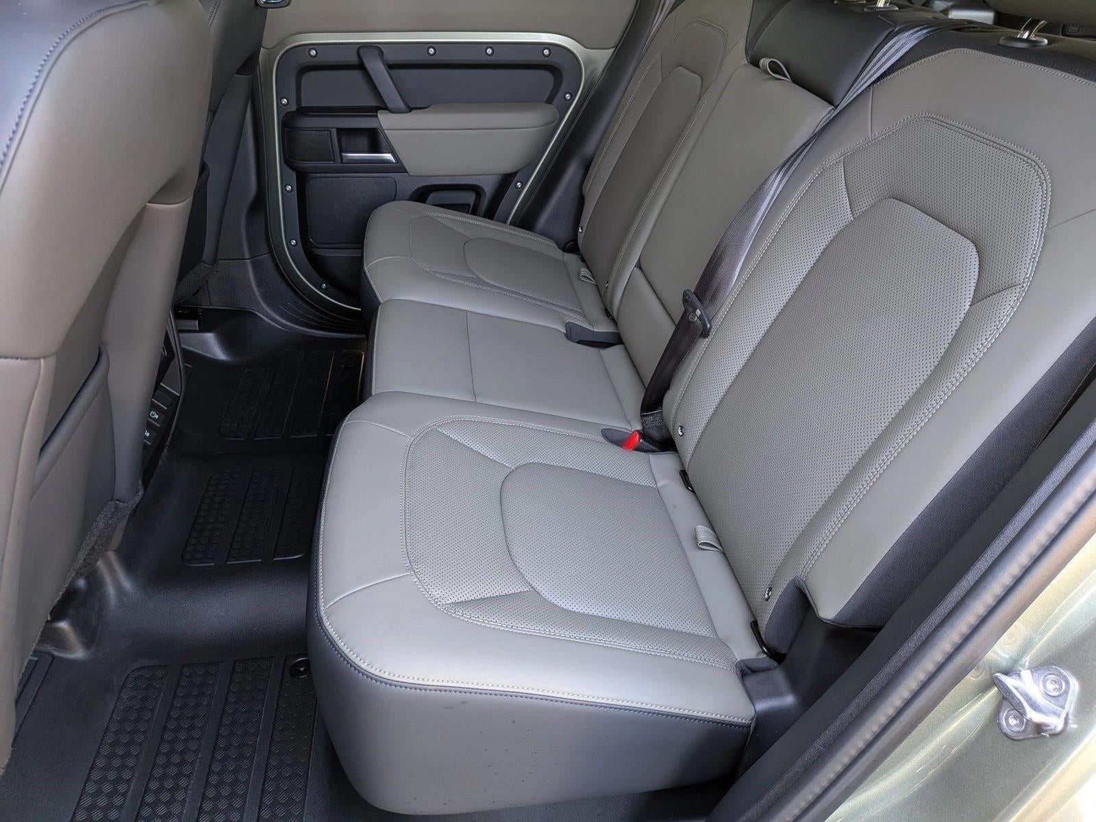 2025 Land Rover Defender 110 P300 S