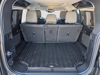 2025 Land Rover Defender 110 P300 S