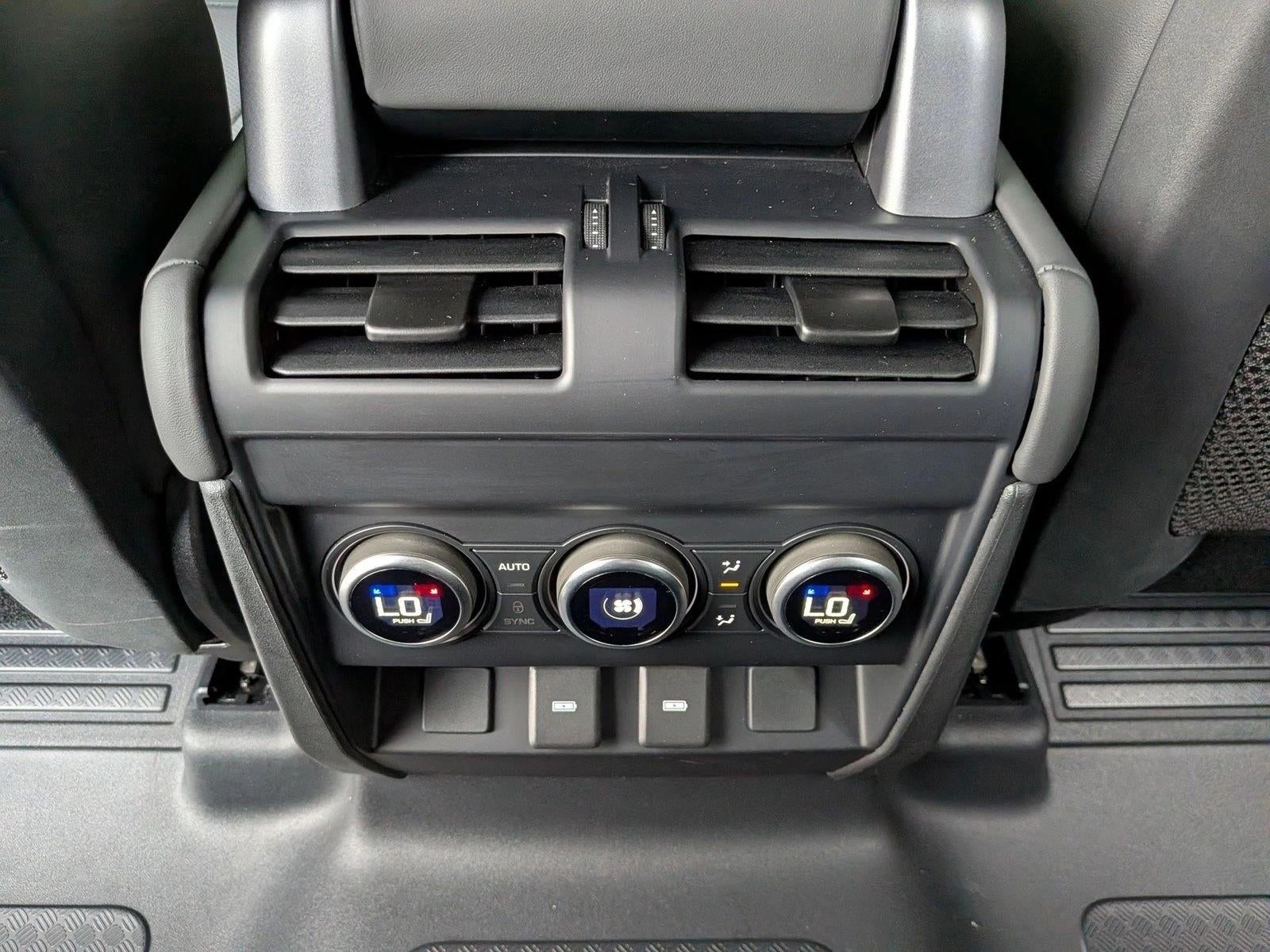 2023 Land Rover Defender 110 V8 AWD
