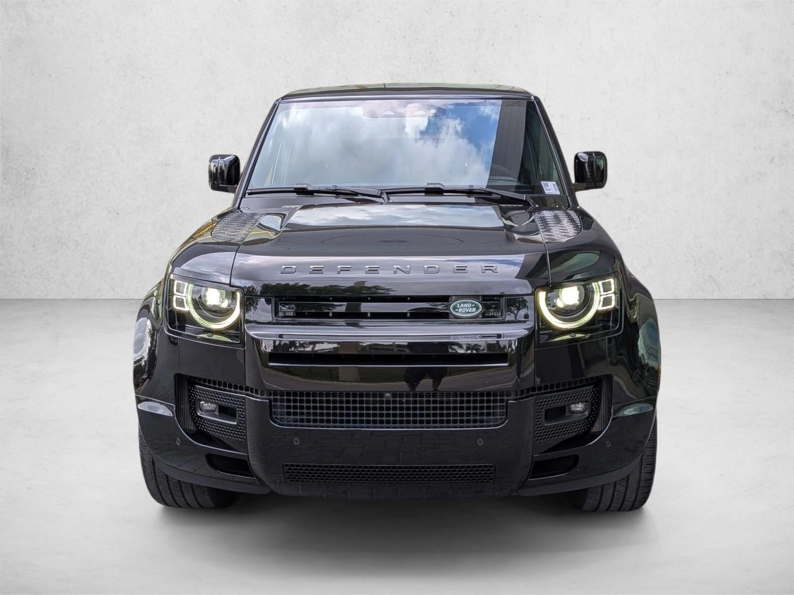 2023 Land Rover Defender 110 V8 AWD