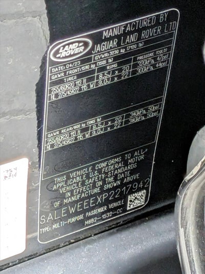 2023 Land Rover Defender 110 V8 AWD