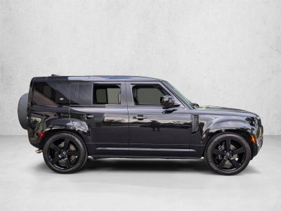 2023 Land Rover Defender 110 V8 AWD