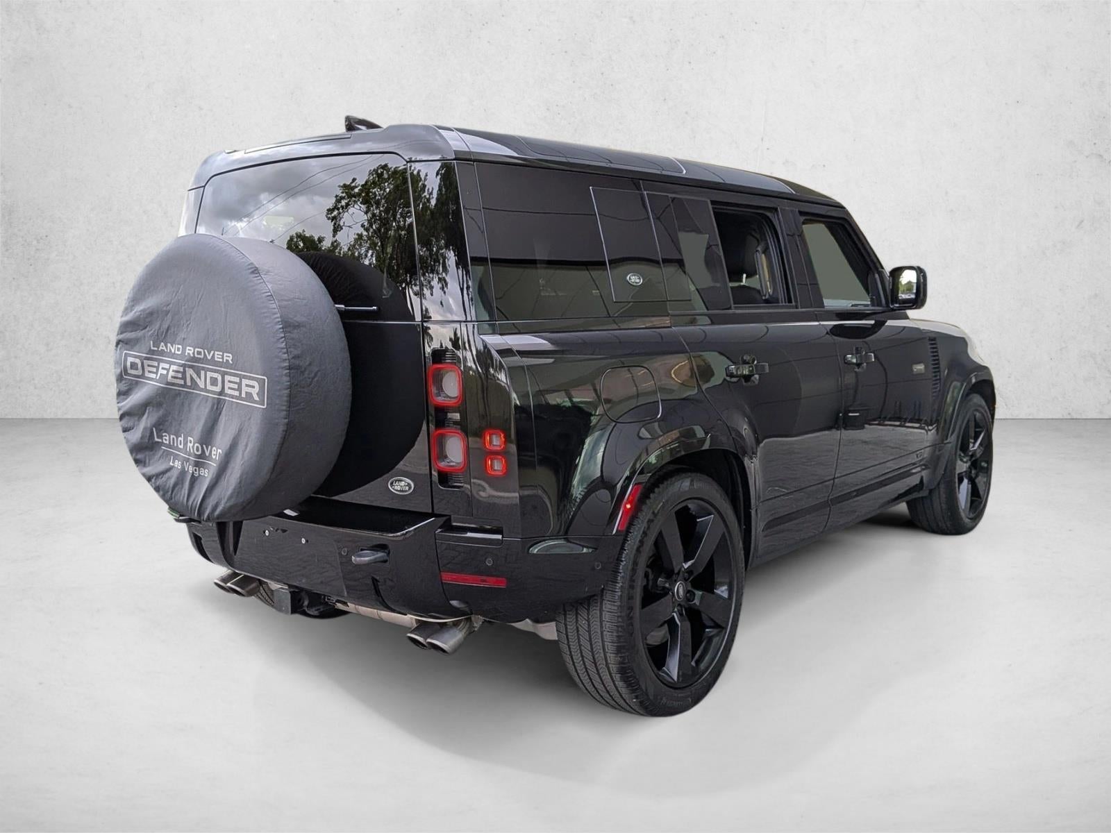 2023 Land Rover Defender 110 V8 AWD