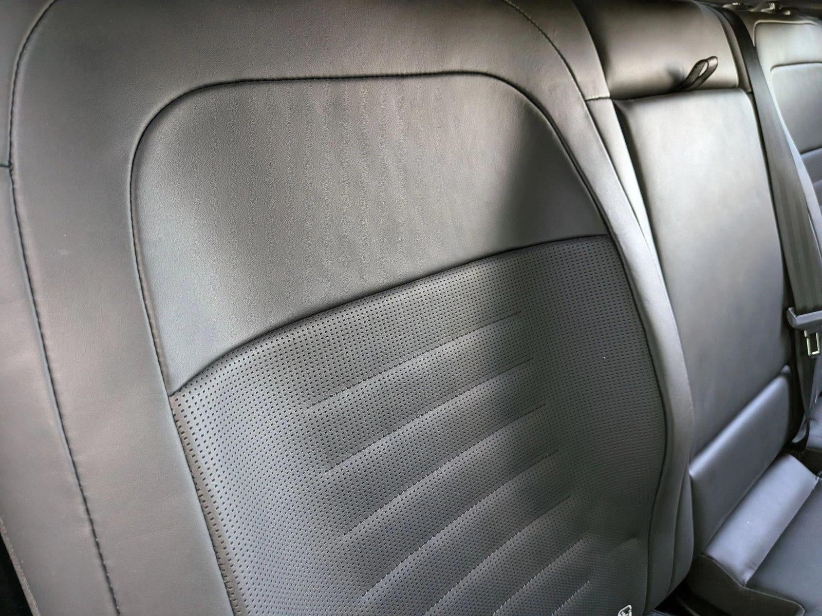 2025 Land Rover Defender 110 P635 OCTA