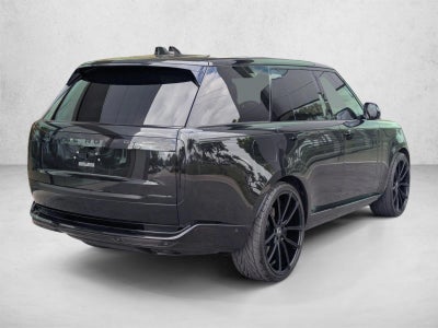 2023 Land Rover Range Rover P530 SE SWB