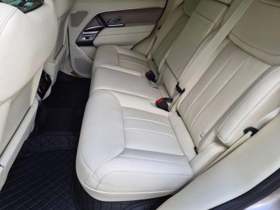 2026 Land Rover Range Rover P530 SE SWB