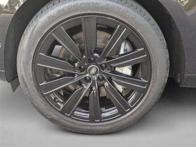 2025 Land Rover Range Rover P550e SE SWB