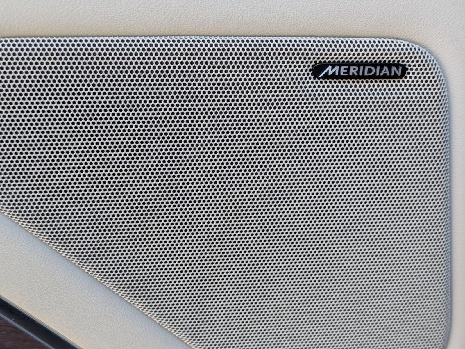 2023 Land Rover Range Rover P400 SE SWB