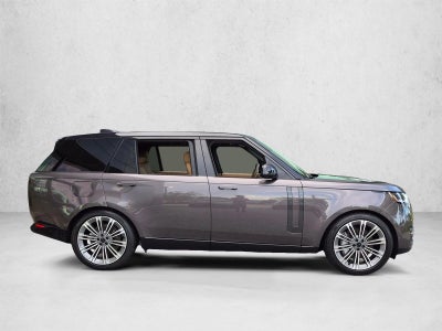 2026 Land Rover Range Rover P530 SE LWB 7 Seat